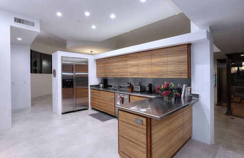 Troon North House | Luxurious, Contemporary, Resort Style, 4 Bedroom, on 15th Tee of Troon North.