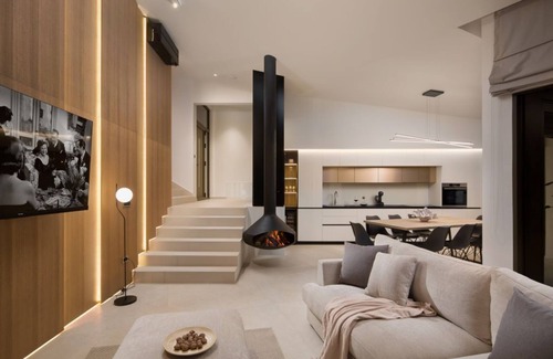 Postup Villa | Luxurious Four Bedroom Villa with Private Pool