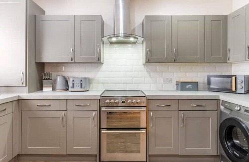 Anfield House | Luxurious Home 60 seconds to Liverpool FC Stadium