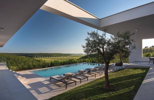 Nova Vas House | Luxurious home in Novigrad