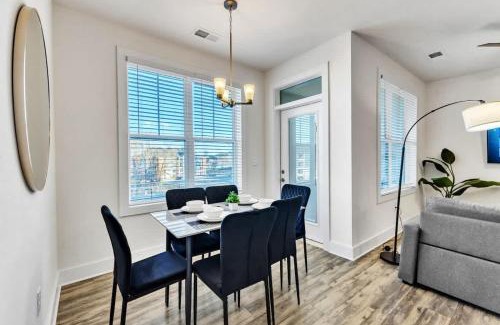 Hayes Apartment | Luxurious King 3BR Suite Mins to Downtown Durham!