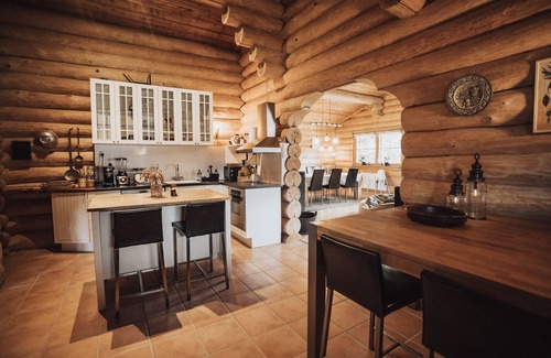 Dalby Huse House | Luxurious log house near water and forest