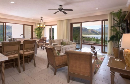 Nopolo Apartment | Luxurious Loreto Paradise with Unmatched Scenic Views