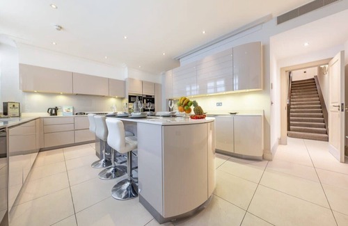Mayfair Villa | Luxurious Mayfair Mansion in London