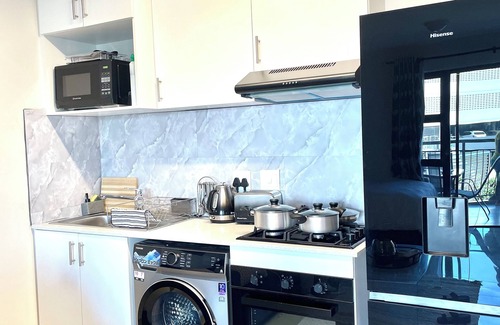 Umhlanga Apartment | Luxurious Millennial, umhlanga Durban-one bedroom Apartment with a pool