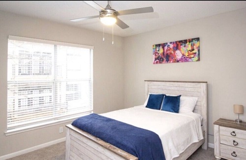 Ridgedale Park Condo | Luxurious Modern Condo Buckhead-Lenox Mall