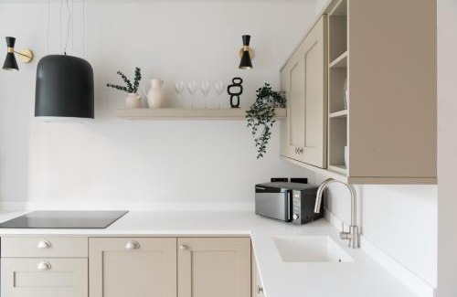 Lewisham Apartment | Luxurious & Modern London Apartment in Honor Oak