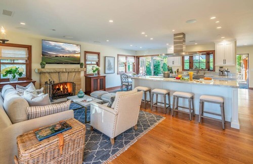 Montecito House | Luxurious Montecito Home With Pool and Mountain Views!