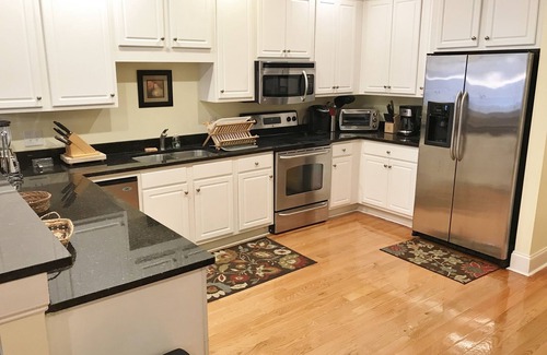 Garden City House | Luxurious Ocean View 5BR/5.5BA Immaculate House W/Pvt Heated Pool Steps to Beach