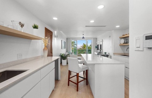 Santurce Apartment | Luxurious Oceanfront 2 bedroom 3 baths in Condado