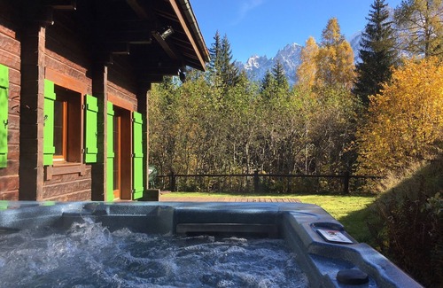 Les Houches Ski Chalet | Luxurious South-Facing Chalet With Sauna And Outdoor Hot Tub
