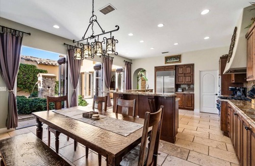 La Quinta Villa | Luxurious Spanish Villa