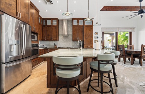 Buzzards Condo | Luxurious Two-Bedroom Ocean View Retreat