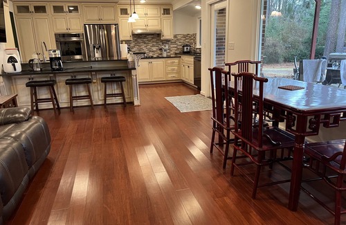 Summerville House | Luxurious Vacation Home in the Heart of Augusta