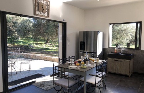 Monticello Villa | Luxurious villa in the heart of a centenary olive grove. Very rare!