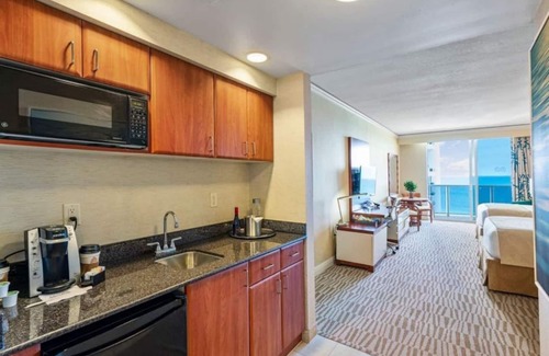 Sunny Isles Beach Resort | LuxurVacation - Beach Resort DIRECT OCEAN FRONT VIEW