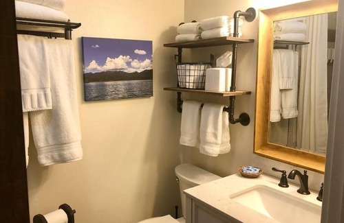 Bigfork Apartment | Luxury 1 BR in the heart of Bigfork