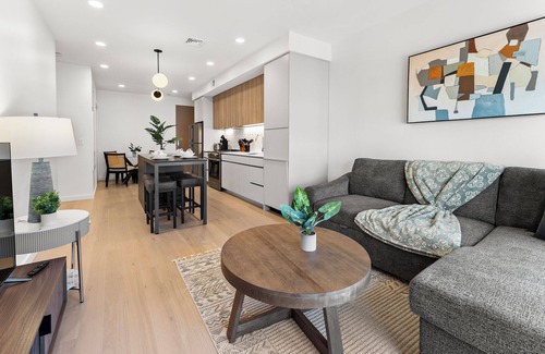 Columbus Park - Andrew Square Apartment | Luxury 1BR Near Broadway Southie 1333