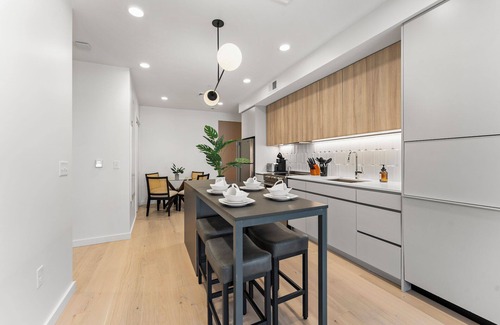 Columbus Park - Andrew Square Apartment | Luxury 1BR Near Broadway Southie 1333