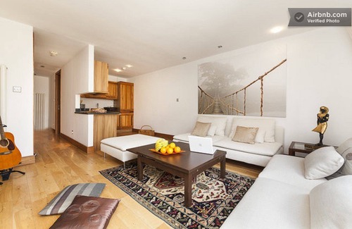 Kensington Apartment | luxury 2 Bed 2 Bath first floor with lift , parquet flooring, chic & beautiful