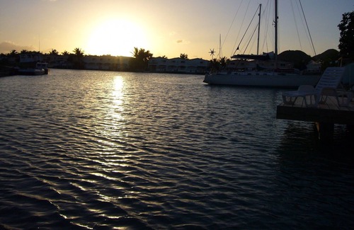 Jolly Harbour Villa | Luxury 2 bed waterfront villa with free wi-fi