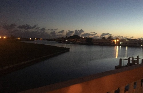 Jolly Harbour Villa | Luxury 2 bed waterfront villa with free wi-fi