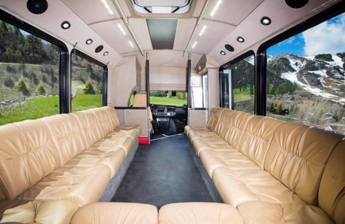 Aspen Hotel | Luxury 2 Bedroom Downtown Aspen Vacation Rental With Access to a Heated Pool, Hot Tubs, Game Room and Spa