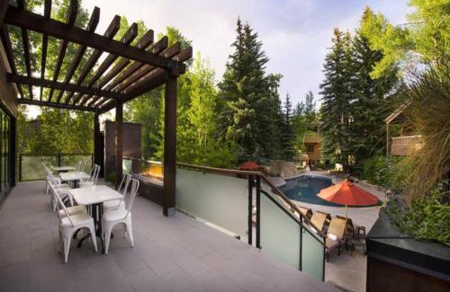 Aspen Hotel | Luxury 2 Bedroom Downtown Aspen Vacation Rental With Access To A Heated Pool, Hot Tubs, Game Room And Spa