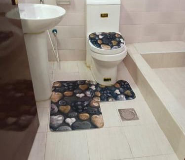 Al Majaz Apartment | Luxury 2-Bedroom Family Apartment on Buhaira Corniche