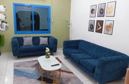 Al Majaz Apartment | Luxury 2-Bedroom Family Apartment on Buhaira Corniche
