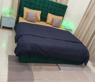 Al Majaz Apartment | Luxury 2-Bedroom Family Apartment on Buhaira Corniche