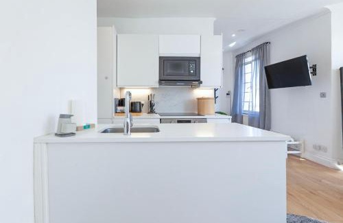 Norland Apartment | Luxury 2 Bedroom Flat In Royal Crescent