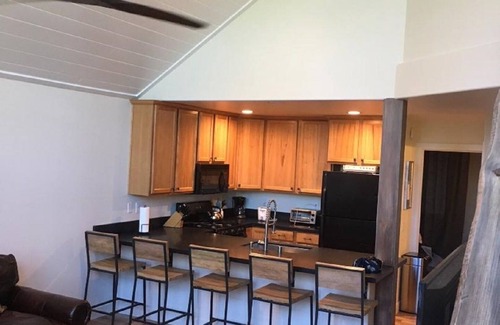 Mammoth Lakes Condo | Luxury 2 Bedroom, 2 Bath Condo - Perfect for a Fun Filled Family Get Away!