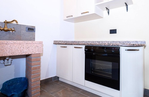 Camnago Volta Apartment | Luxury 2 in Como With 2 Bedrooms and 2 Bathrooms