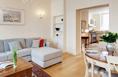 7th Arrondissement Apartment | Luxury 2br 2bath in 7th