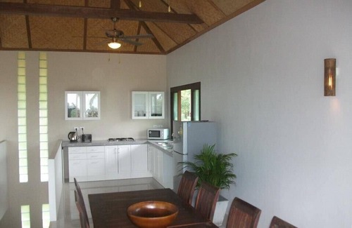 Ko Pha-ngan Villa | Luxury 3 Bed Villa 5 Min Walk to Beach, Now with 20% Discount from £60/day