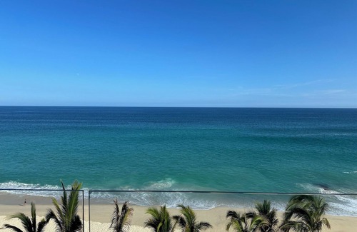 El Tezal Condo | Luxury 3-Bedroom Residence Ocean Front View Garza Blanca Cabo San Lucas