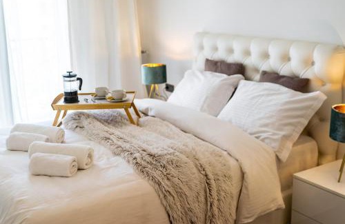 Nea Smirni Apartment | Luxury 3-bedroom Apartment Athens Nea Smirni