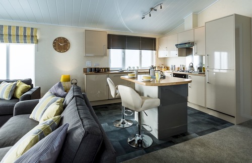 King's Lynn Cabin | Luxury 3 Bedroom Lodge (sleeps 6)