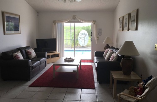 Indian Point Villa | Luxury 3 BR 2 BA Villa with Pool, Free Wi-Fi, Free USA calls, Free HDTV