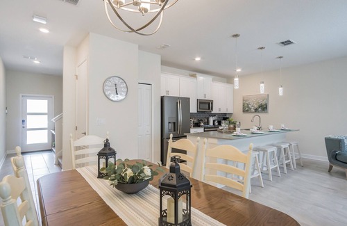 Davenport House | Luxury 4 bedroom 3 bath pool Home 136