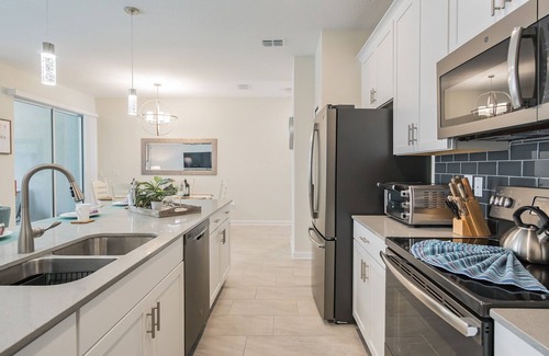 Davenport House | Luxury 4 bedroom 3 bath pool Home 136