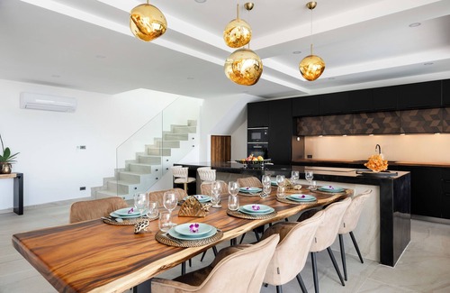 Bophut Hills Villa | Luxury 4 bedroom villa in Koh Samui with stunning sea views to Koh Phangan