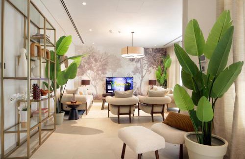 Abu Dhabi Villa | Luxury 4B + maid's with private beach access