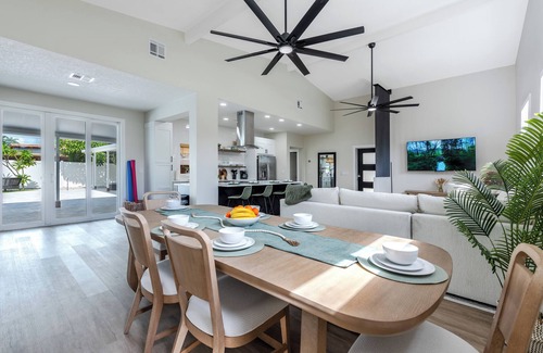 Lake Clarke Shores House | Luxury 4BR/2BA Heated Pool Oasis - Mini Golf