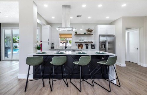 Lake Clarke Shores House | Luxury 4BR/2BA Heated Pool Oasis - Mini Golf