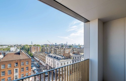 Paddington Apartment | Luxury 4th floor 2 bed with Balcony