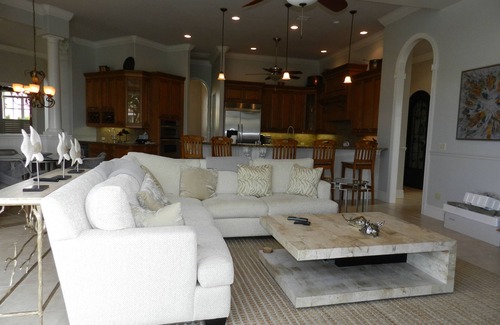 Marco Island Cabin | Luxury, 5 Bdrm, 6 Bath, Walk To Tigertail Beach, Pool/Hot Tub,