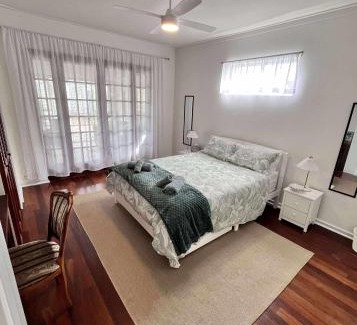 West Busselton House | Luxury 5-Bedroom Ocean-View Coastal Escape