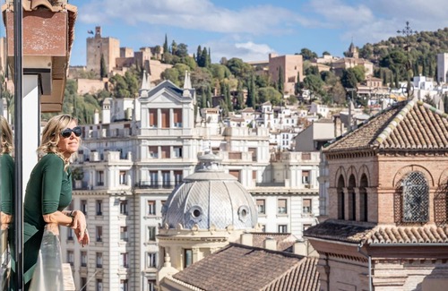 Granada City Center Apartment | Luxury Alhambra Penthouse Collection Aljibe
